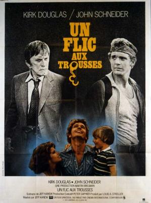 UN FLIC AUX TROUSSES